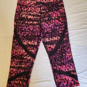 Calvin Klein Women's Pink and Black Abstract Leggings SKU F17